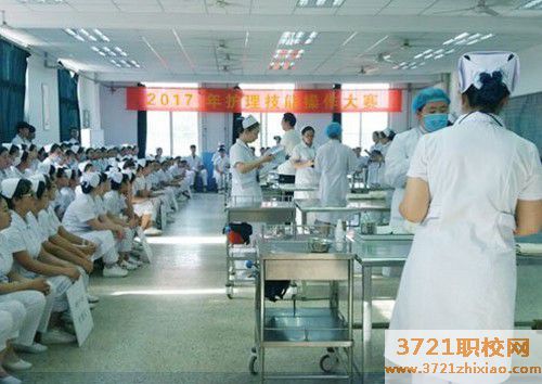 武汉五年制大专卫生学校