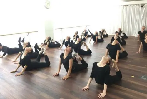 郑州学舞蹈专业选择哪个学校合适?