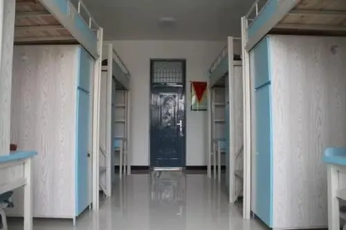 榆林中专财贸学校宿舍食堂