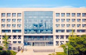 延长县职业中学