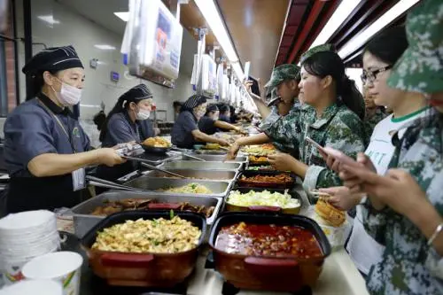 宝塔区职业教育中心食堂情况