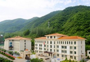 黄龙县职业中学