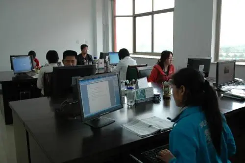 岚皋县职业教育中心2023年招生简章