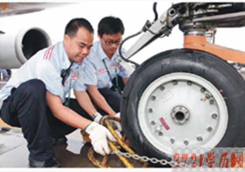 【西安飞机维修学校】陕西蓝天民航技师学院飞机维修与检测专业