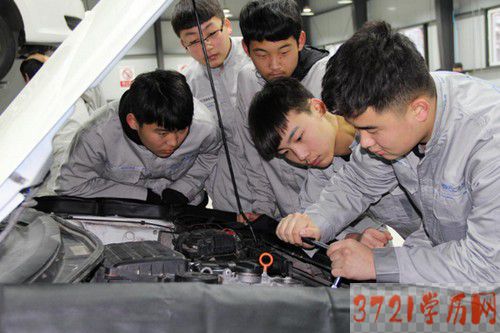 黑龙江省汽修商务学校汽车运用与维修专业