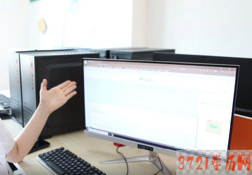 哈尔滨市铁乘中等专业学校计算机网络技术专业