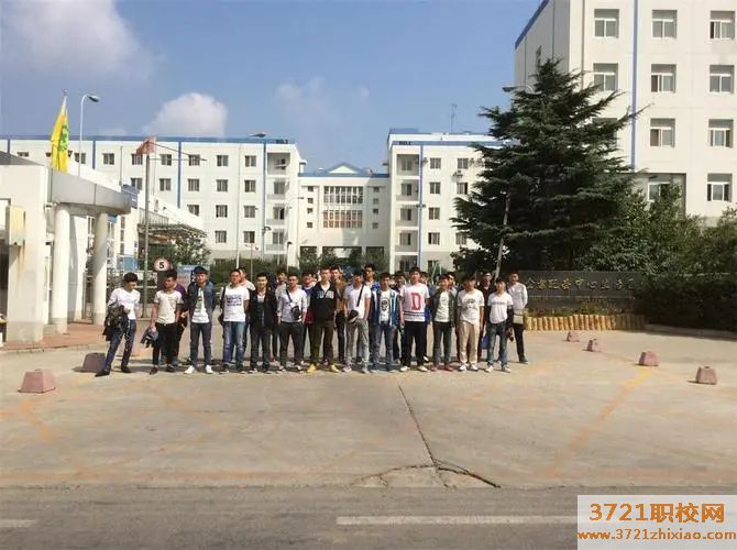 长春市东北科技职业幼师技术学校网站网址