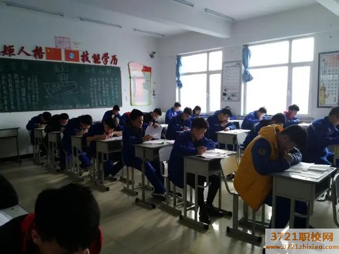 长春市东北科技职业计算机技术学校学校电话