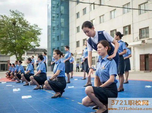 【哈尔滨铁路学校】哈尔滨有没有初中毕业可以去的铁路学校