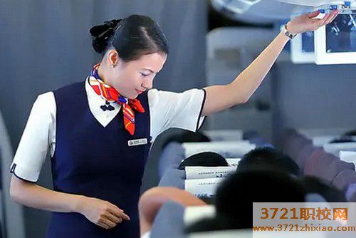 【哈尔滨航空学校】哈尔滨公办的航空服务学校有哪些