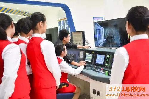 【长春铁路学校】长春初中毕业上什么学校学什么专业可以进铁路局