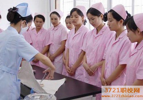 黑龙江地区卫校报名时间