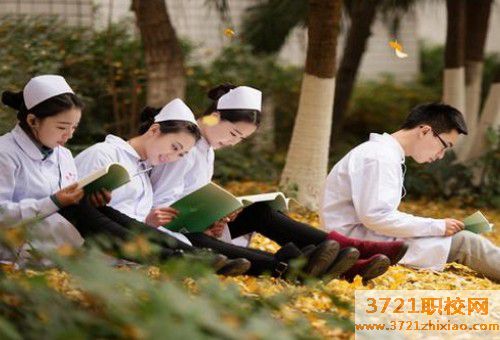 哈尔滨哪个卫校好及学校录取分数线