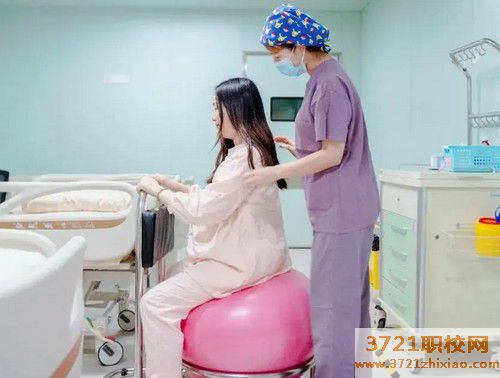 哈尔滨哪些中专学校有助产专业