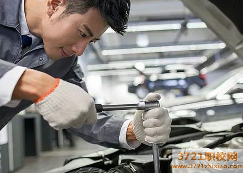哈尔滨哪些大专汽修学校的专业好-