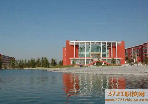 青岛适合初中毕业的技校