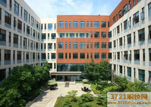 武汉适合初中毕业的技校