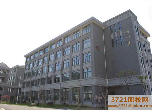 2023年沈阳女生最好的技校