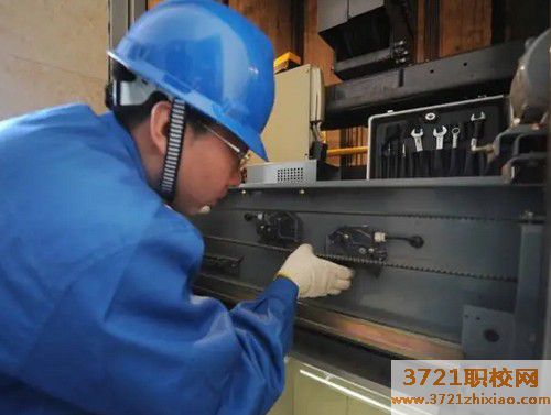 西安电梯专业学校