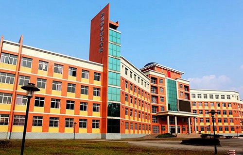 卓尼县职业技术学校