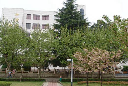 贵州航天工业学校