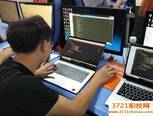 西安电竞学校学习什么