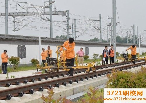 重庆正规的铁路学校有哪些