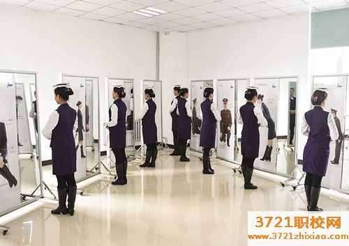 重庆高铁专业哪个学校好