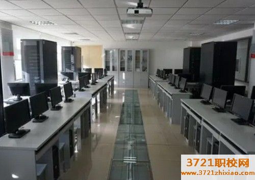 重庆电脑学校好不好