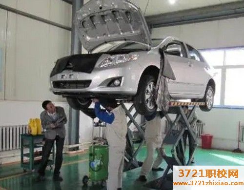 重庆初中生能学什么