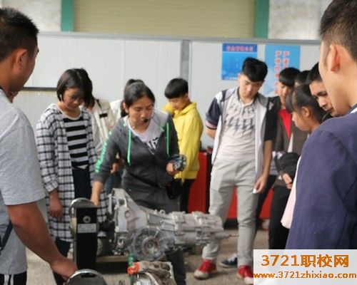 济南想学汽修哪家技校好啊