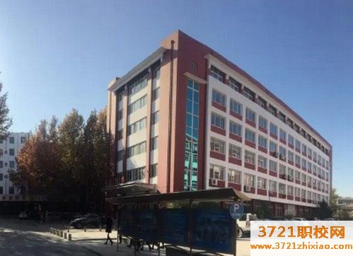 济南初中毕业中专学校