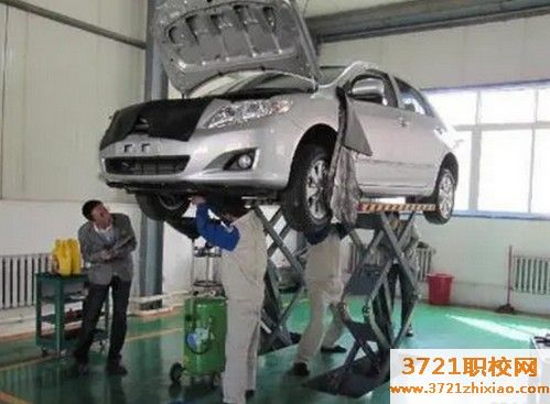 安徽芜湖哪里有汽车修理专业学校招生，有几个