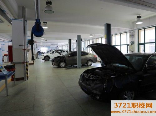 安徽芜湖汽车修理专业好不好找工作