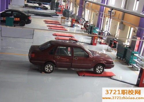 安徽芜湖汽车修理专业学制是多久？是几年