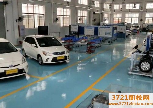 【合肥汽车技术学校】安徽芜湖新能源汽车技术专业一年学费和生活费要多少