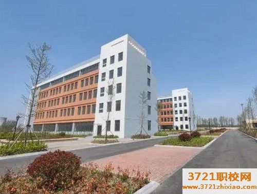 青岛好的中专技校