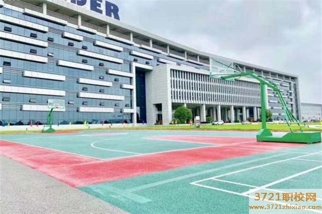 護(hù)理專業(yè)更適合男生還是女生？