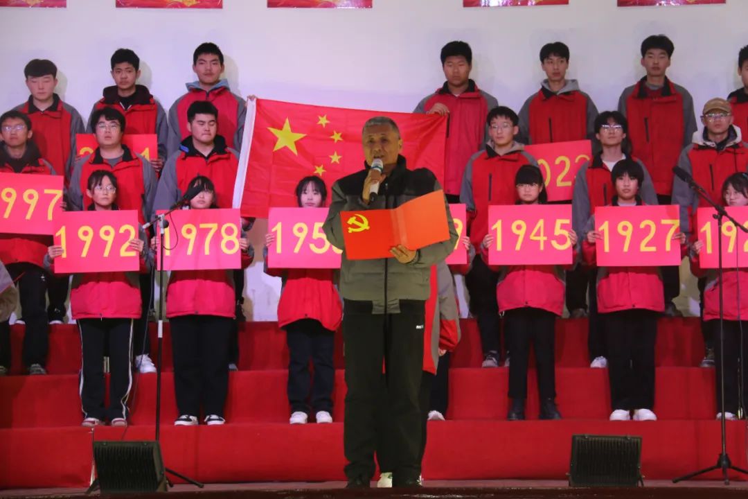 【山西省长】山西省农业机械化学校举办“传唱红色经典、弘扬爱国情怀”红歌合唱大赛