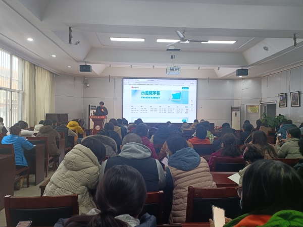 【济南培训】济南传媒学校举行数字素养专题培训