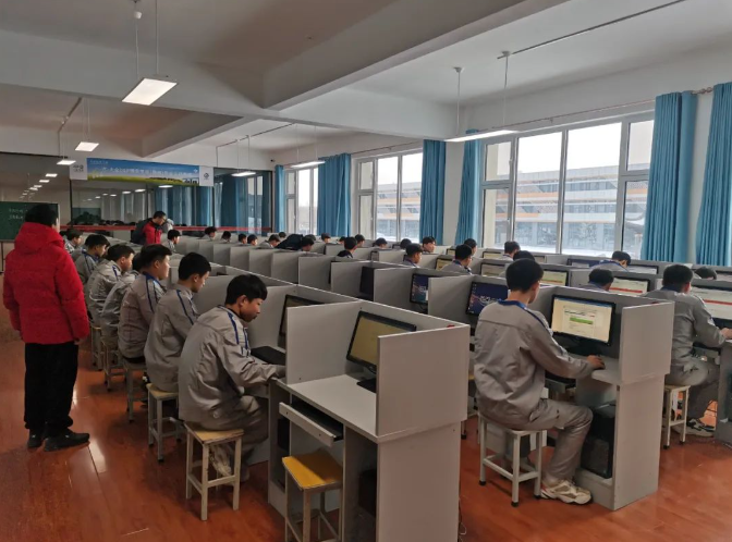 【德州职校】山东德州汽车摩托车专修学院2024届一汽-大众DEP校企合作项目班开展实习前认证考核