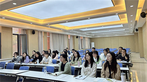 【石家庄职业学校】石家庄财经商贸学校开展青年教师专题培训