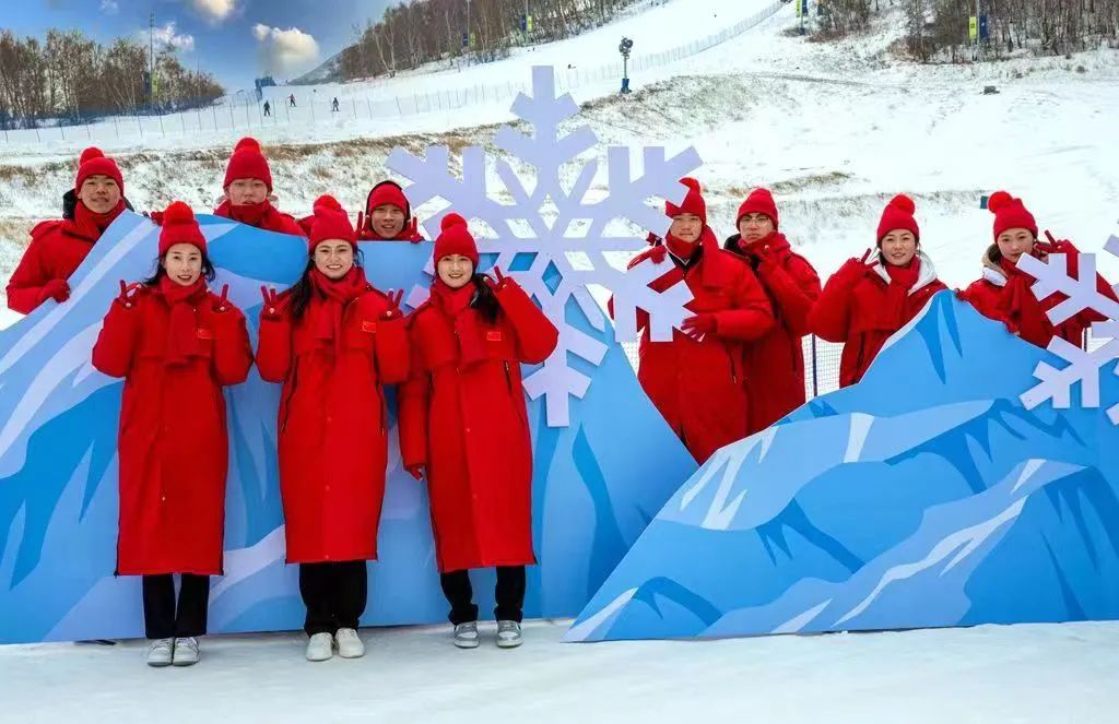 【张家口职教中心】张家口市职教中心礼仪队圆满完成2023冬季游河北启动仪式服务工作