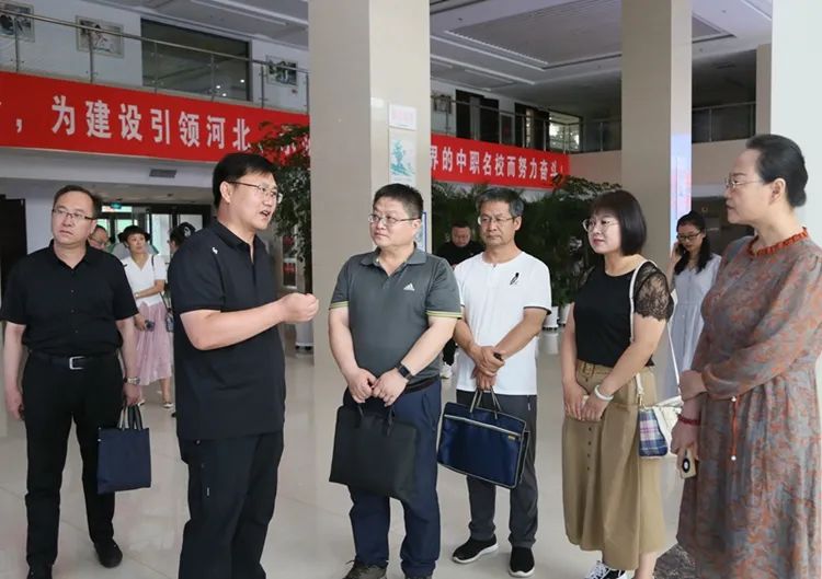 【张家口职教中心】省财政厅、人社厅领导到张家口市职教中心复核验收