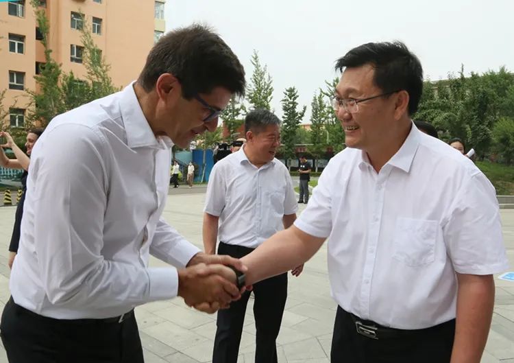 【张家口职教中心】斯洛文尼亚克拉尼市长到张家口市职教中心访问交流