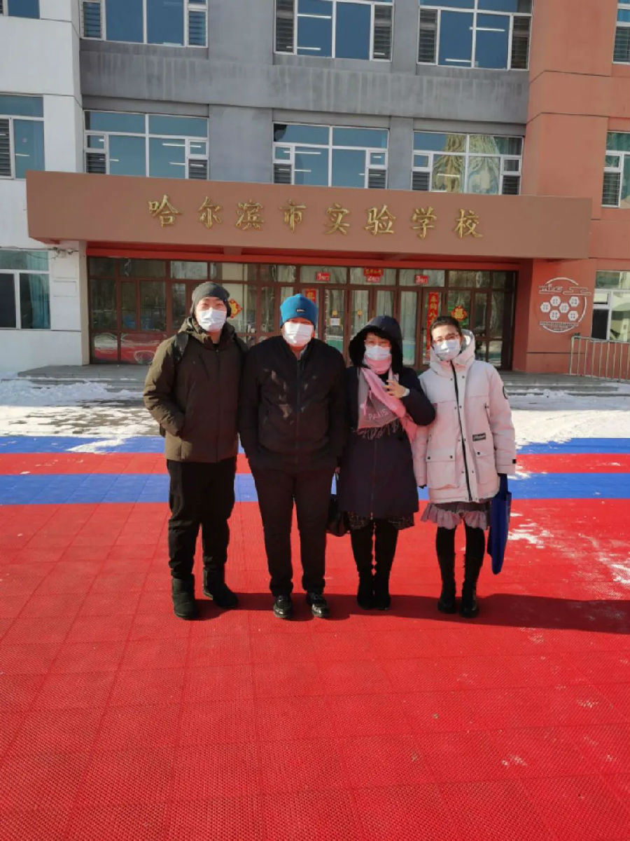 【哈尔滨职业学校】哈轻校走进哈尔滨市实验学校开展职业生涯规划讲座