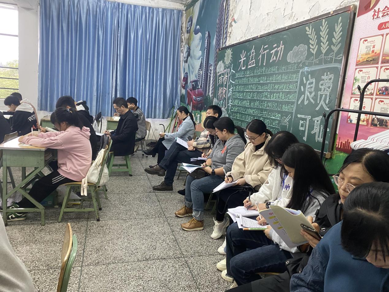 【乐山职业学校】语文教研组校内公开课活动