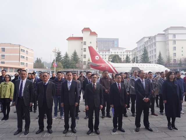 【昆明技师学院】学校举行云南省监委驻云南交通技师学院监察专员办公室揭牌仪式