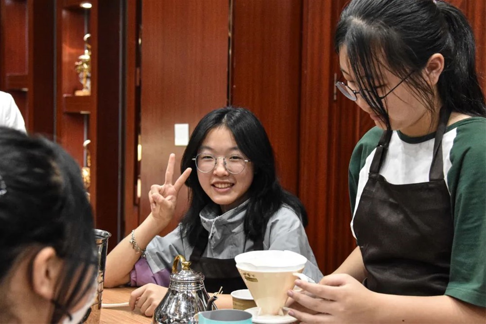 【重庆职业学校】2023年职教活动周‖技能与少年 “大国小工匠”春季学期完美收官！