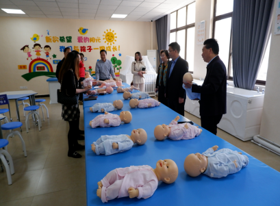 【重庆职教中心】重庆科创职业学院来重庆市黔江区民族职业教育中心考察交流